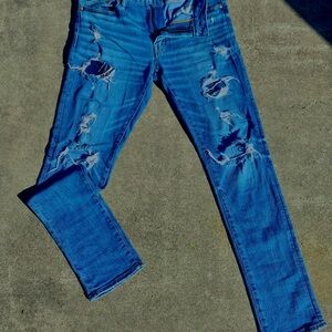 American Eagle Distressed Blue Jeans